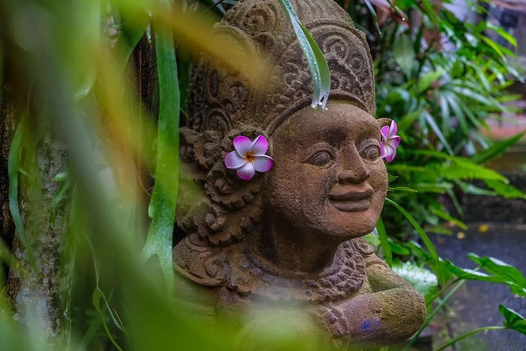 Pensión Hotel Suarsena Ubud