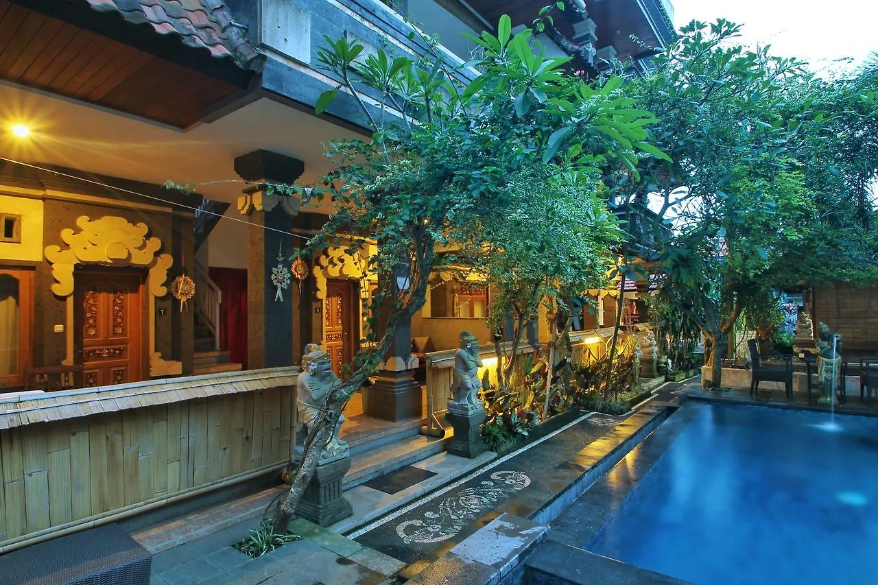 Hotel Suarsena Ubud 2*,  Indonesia