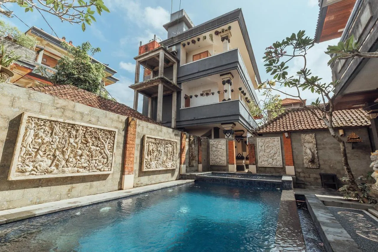 ** Πανσιόν Suarsena Ubud Ινδονησία